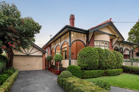 An irresistible celebration of period elegance and grand proportions, this glorious solid brick c1910 Edwardian residence’s brilliantly renovated dimensions are more than matched by the picturesque surrounding gardens and sensational outdoor entertai...