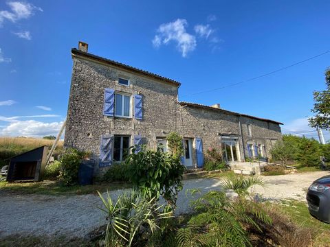 Superbe vue pour cette maison pierre