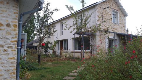 Maison de ville de 112.99 m2 habitable + 45.69 m2 en location