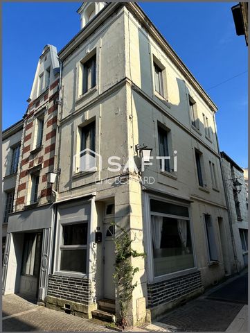 Immeuble 8 pièces 195 m2 environ 37500 CHINON