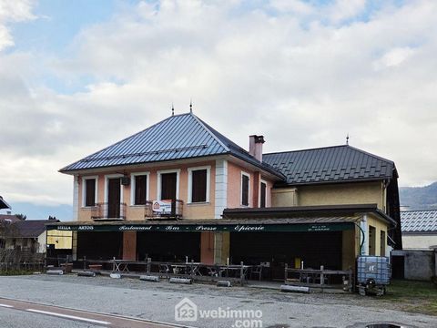 Immeuble - 323m² - Grignon