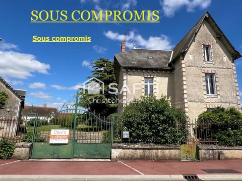 Grande Maison dans le centre de INGRANDES