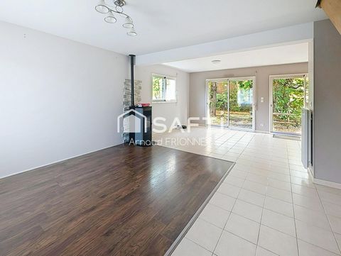 MAISON AVEC 5 CHAMBRES A PELLOUAILLE LES VIGNES