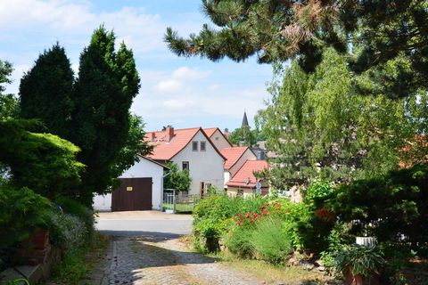 Spend your holiday in this beautiful 1-bedroom apartment in Bad Suderode (Harz). You can spend hours on the large, sunny balcony with a sitting area, enjoying the fantastic view of the region. It is perfect for a couple or 2 persons on a holiday. The...