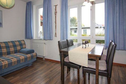 Bright and comfortably furnished holiday apartment with WiFi, just 180 meters from the Baltic Sea beach. The spacious and well-equipped apartment has enough space for 4 adults - a small child up to the age of three can also travel free of charge. In ...