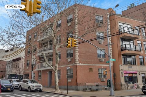 We are pleased to announce that we have been exclusively retained to handle the sale of 30-01 Newtown Avenue in Astoria, NY. 30-01 Newtown Avenue is a 6,560 square foot eight (8) unit building with six (6) 2BRs, one (1) 1BR, one (1) community center ...