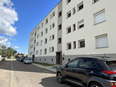 Parking + Appartement + Annexe