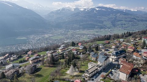 Nieuwe residentie gelegen in een klein dorpje in het hart van het Mont Blanc-massief. Gelegen in de gemeente Passy in de Haute Savoie, is het dorp van het Assy-plateau ideaal gelegen voor liefhebbers van natuur, rust, skiën, paragliden en wandelen. 4...