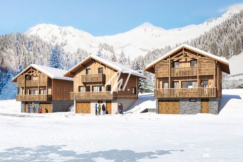 Located in the Morzine area, this new project of 3 individual chalets is an ideal opportunity for a family pied-à-terre. Intelligently designed by an architect who knows the mountains perfectly, this project includes 3 chalets on 3 levels, and compos...