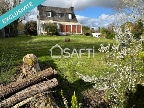 Located in Saint-Adrien (22390), this charming house benefits from a peaceful and green setting, ideal for nature lovers. The town offers a quiet, family-friendly environment, close to all necessary amenities such as schools, shops and public transpo...