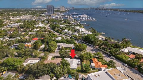 Walk in with instant equity- priced 25% below appraisal! Situated on a generous 75' x 105' lot, this solid CBS home is just one property away from the iconic N. Flagler Dr and the Intracoastal waterway. This gated 3-bedroom, 2-bathroom single-family ...