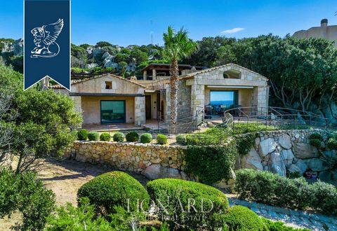 On Sardinia, in the Gulf of Santa Reprate, a few kilometers from Santa Teresa Di Gallura, a luxurious villa with an area of ​​250 square meters is sold. m, designed by the famous architect Jean-Claude Lesouise and surrounded by a garden of 2700 squar...