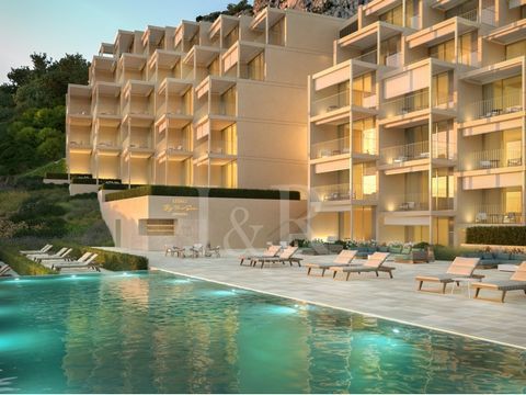 2 bedroom duplex apartment with 89 sqm located in the Legacy by the Sea tourist development in Sesimbra. The entrance to this two-bedroom apartment, which is on the ground floor (4), is an open-plan kitchen of 8 sqm, a living room and a terrace of 9 ...