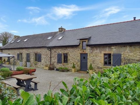 This fully renovated, south facing 3 bedroom detached stone Breton longère combines traditional charm with modern luxury. Situated just outside the town of Gourin in the department of Morbihan. On the ground floor is a spacious lounge/diner with a st...