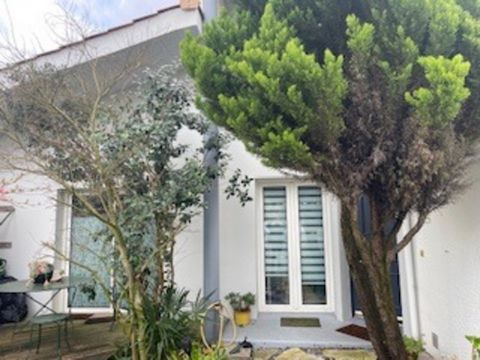 Dpt Gironde (33), à vendre BORDEAUX caudéran maison 99m² terrain 70m²