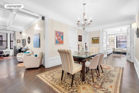 Introducing 3D at 215 West 98th Street, a renovated exquisite pre-war classic 7-into-6 residence, embodying the quintessential charm of the Upper West Side. With 9.5 ft. ceilings, this apartment seamlessly blends timeless elegance and modern comforts...