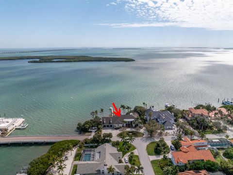 Introducing a luxurious waterfront haven nestled within the prestigious gated community of Bayway Isles, this stunning Bahamian-style Colonial home offers an unparalleled blend of elegance and comfort. Boasting captivating views of the Skyway Bridge ...