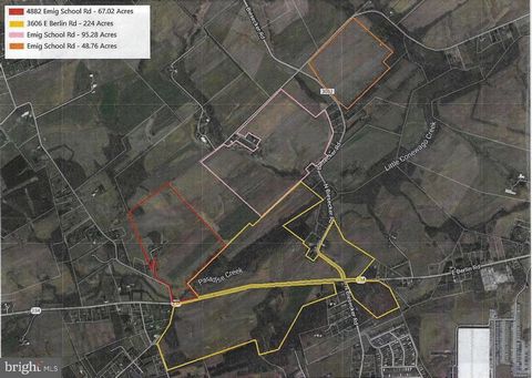 435 Acre York County Farm For Sale! The sale includes: 4 parcels of land, 2 in Jackson Township, 1 in Dover Township and 1 with land in both Jackson and Dover Townships. In addition, the farm includes a small 1,200 +/- sq. ft. original stone farmhous...