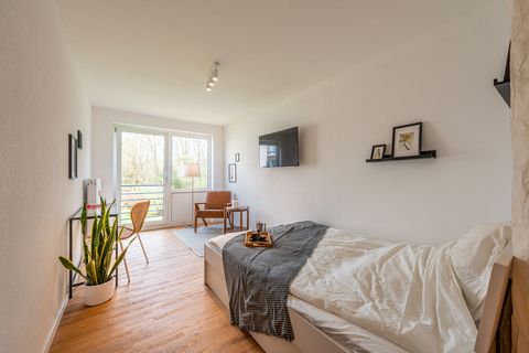 Newly renovated 1-bedroom apartment with a new kitchen, private washing machine, new bathroom, French balcony, and an underground parking space in Herrenberg. The apartment is located on the 1st floor of a very well-maintained apartment building. Fir...