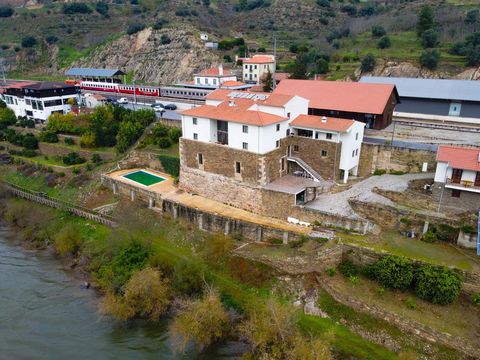 Unique real estate investment opportunity in the region of Carrazeda de Ansiães, more specifically at the mouth of the River Tua. Surrounded by incredible scenery and easily accessible. Casa do Tua is a charming hotel that combines rustic charm with ...