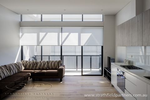 NFINITY 8, ONE BEDROOM DELICACY SUNNY NORTH ASPECT Reside in this urban delight built spaciously for the best of your homey experience with gentle northern sunlight illuminating your private sanctuary. Perched at the contemporary industrial aesthetic...
