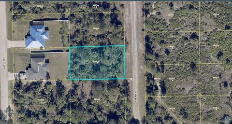 A VACANT LOT IN LEHIGH ACRES!!!