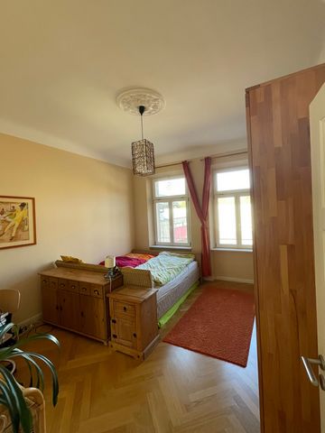 Lovingly renovated old apartment in a historical building. The apartment features an open kitchen that leads into the spacious and very bright living-dining area. It has 3 additional bedrooms, 2 of which are currently children's rooms. There are also...