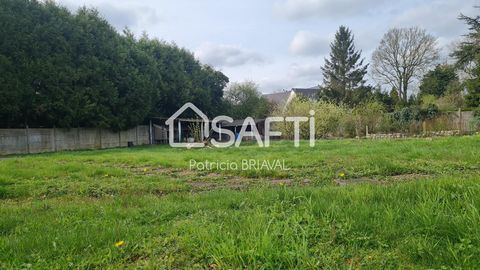 Situé dans le charmant village de Souchez (62153), ce terrain constructible de 1331 m² offre une belle opportunité de construction au cœur d'un cadre paisible. Proche des commodités locales, des transports en commun tels que le bus, et à proximité d'...