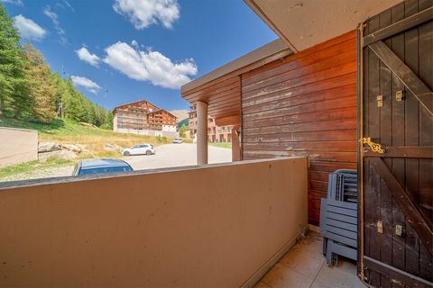 Diese studio in Allos mit hat eine Kapazität für 4 personen. Unterkunft Unterkunft hat 15 m² befindet sichgeschmackvoll ausgestattet und neu möblierte, Die Unterkunft befindet sich in der Nähe von direkt am skigebiet. Die Unterkunft befindet sich 30 ...