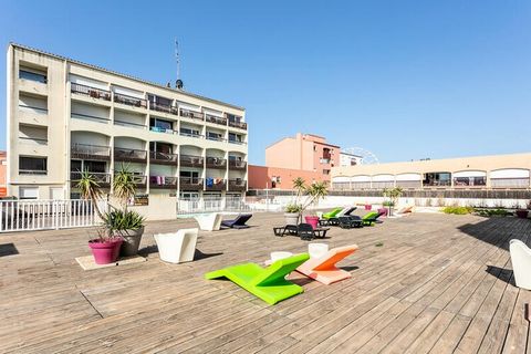 Head for the Résidence Vacanceole Le Saint-Clair**, in Cap d'Agde, for a holiday in the sun focused on comfort and relaxation. Located just 800 meters from the beach, it is the ideal place for an exciting stay in Cape Town, both fun and relaxing. Enj...