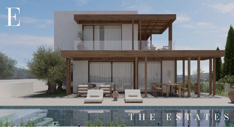 Currently under development, this exceptional villa is part of an exclusive residential project, consisting of only six luxurious homes in the highly sought-after area of Teulada-Moraira. Designed to offer a perfect blend of privacy, luxury, and seam...