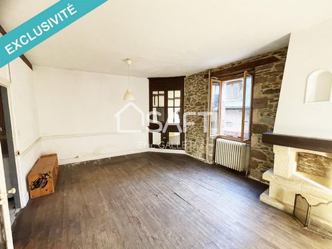 Located in this charming town of Voutezac, this house offers a quiet and pleasant environment, ideal for families seeking tranquility. Close to schools, local shops and green areas, it enjoys a convenient location offering the opportunity to fully en...