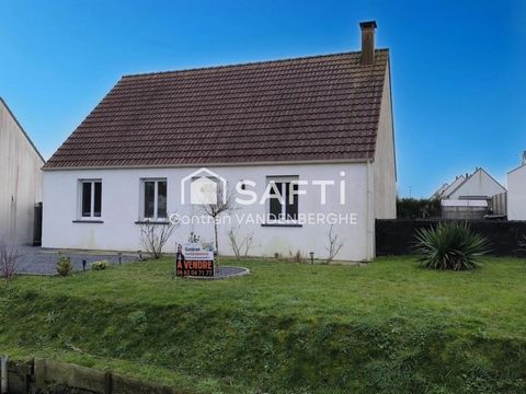 Située à Éperlecques, cette charmante maison individuelle de plain-pied, offre un cadre de vie paisible et convivial. Ce bien possède une surface de terrain de 580 m², offrant ainsi de nombreuses possibilités d'aménagement extérieur. Vous pourrez jou...