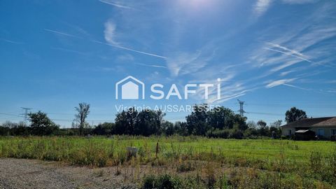 Découvrez ce terrain constructible situé dans un nouveau lotissement à Saint-Sardos (82600), à seulement 15 km de Verdun-sur-Garonne. Offrant un cadre de vie paisible et authentique, ce terrain bénéficie de la proximité immédiate avec les commodités ...