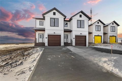 This stunning brand-new semi-detached home combines modern design with the comfort of a family-friendly community. Just minutes from the lake, you'll have easy access to endless recreational opportunities, including water activities, parks, and sceni...