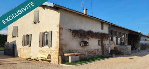 Joli corps de ferme avec dépendances