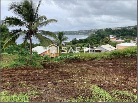 Beau terrain à construire avec vue sur mer