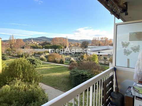 Proche de toutes commodités à pieds !