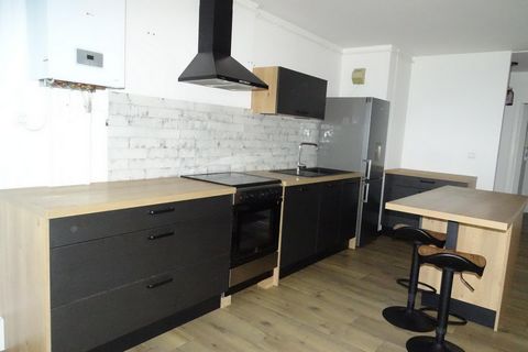 T4 d'environ 78 m² avec balcon