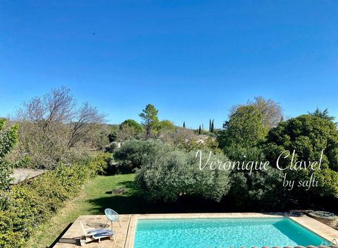 Belle villa de 130m2 ,posée sur un terrain de 1530m2 avec sa superbe piscine