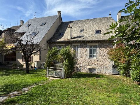 Maison de ville 370 m2 avec jardin