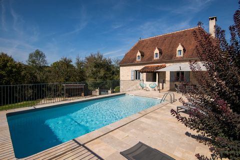 PROPRIETE EN PIERRE CHARME ET GITES