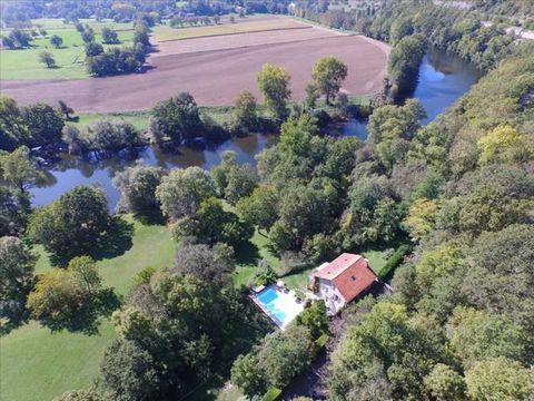 Maison de vacances avec accès direct à la rivière Lot