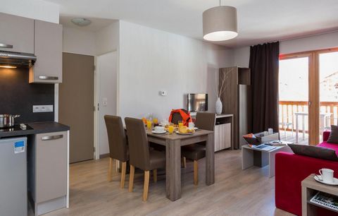 The residence prestige Front de Neige 4* offers a direct access to the ski slopes. It is ideally situated in the heart of the 2nd biggest ski area in the world. Nearby services, you'll find minimarket, ski school, telebus to Plagne centre. Built with...