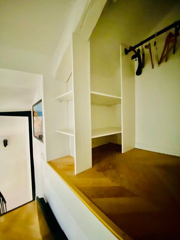 Gorgeous Duplex in Paris 9th District, Opera-Cadet Area Stunning furnished duplex in the 9th district, Rue Bleue in Paris, in the famous Opera/Cadet neighborhood. A historic area just 500 meters from the Galeries Lafayette, Printemps, and major depar...