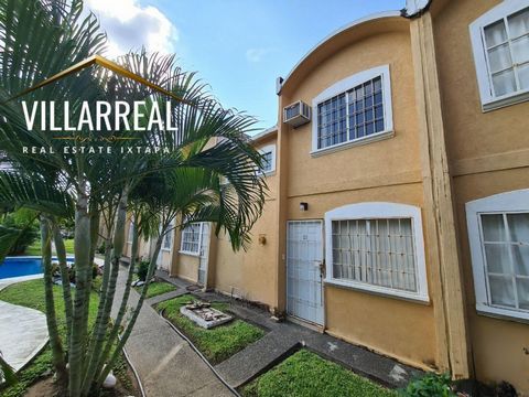   Beautiful house in Las Joyas subdivision in Ixtapa, development with shared pool, 2-level house, house located in an area of high added value, It has 24/7 controlled entry surveillance. Very close to the pool and palapa, it has its parking space. T...