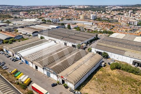 [Income Opportunity - Warehouse is leased for 5 years, with a yield of 5% / year] Are you looking for a space for your business? Come and discover this Warehouse in São Marcos - Cacém, in the Industrial Zone of Alto da Bela Vista, which has an infras...