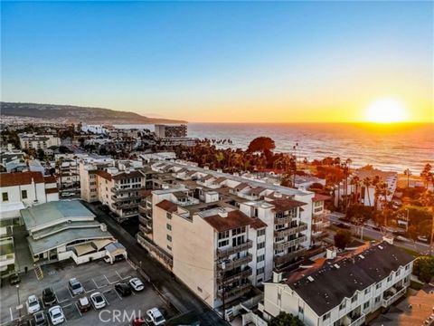 A brand-new year is the perfect time for that long-postponed fresh start at the beachâ¦ and there is no better home base than the gated, resort-like La Casita community just across from the Redondo Beach pier. With an ideal location step from the bea...