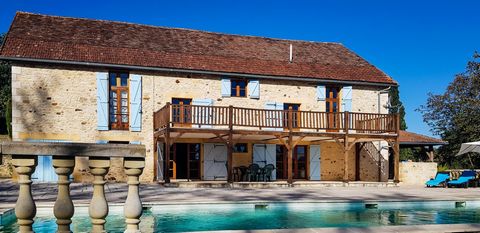 In the heart of the Dordogne Valley, this delightful stone property offers well-appointed and spacious accommodation. It has countryside views, a large swimming pool, a detached 3-bedroom guest house, a large detached 2-storey barn, gardens to all si...