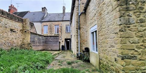 The real estate Saint Marcouf de CARENTAN offers for sale a set of two houses rented in the town of ISIGNY-SUR-MER composed as follows: The first accommodation: on the ground floor: living room / living room, kitchen. On the 1st floor: 2 bedrooms and...